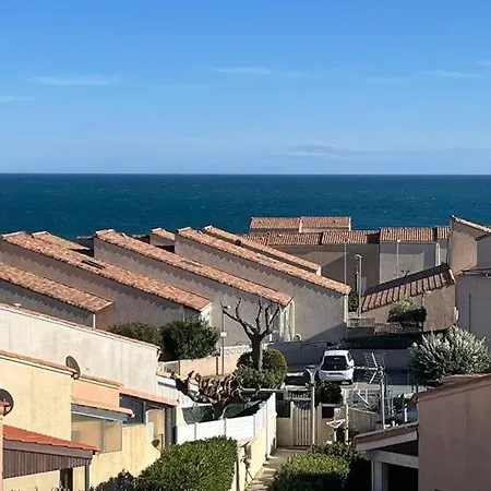 Avec Vue Sur La *