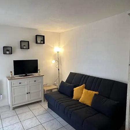 Avec Vue Sur La Appartement Fleury (Aude)